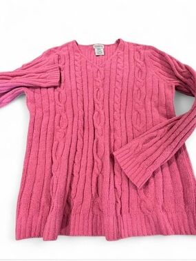 Cable-Knit V-Neck Sweater - Rose Pink